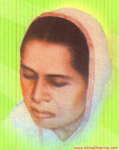 Bahenshree Champaben was a student of  Gurudev Shree Kanji Swami. Pujya Champaben obtained samyakt darshan  (self-realissation) at a very young age. She also had knowledge of previous her births